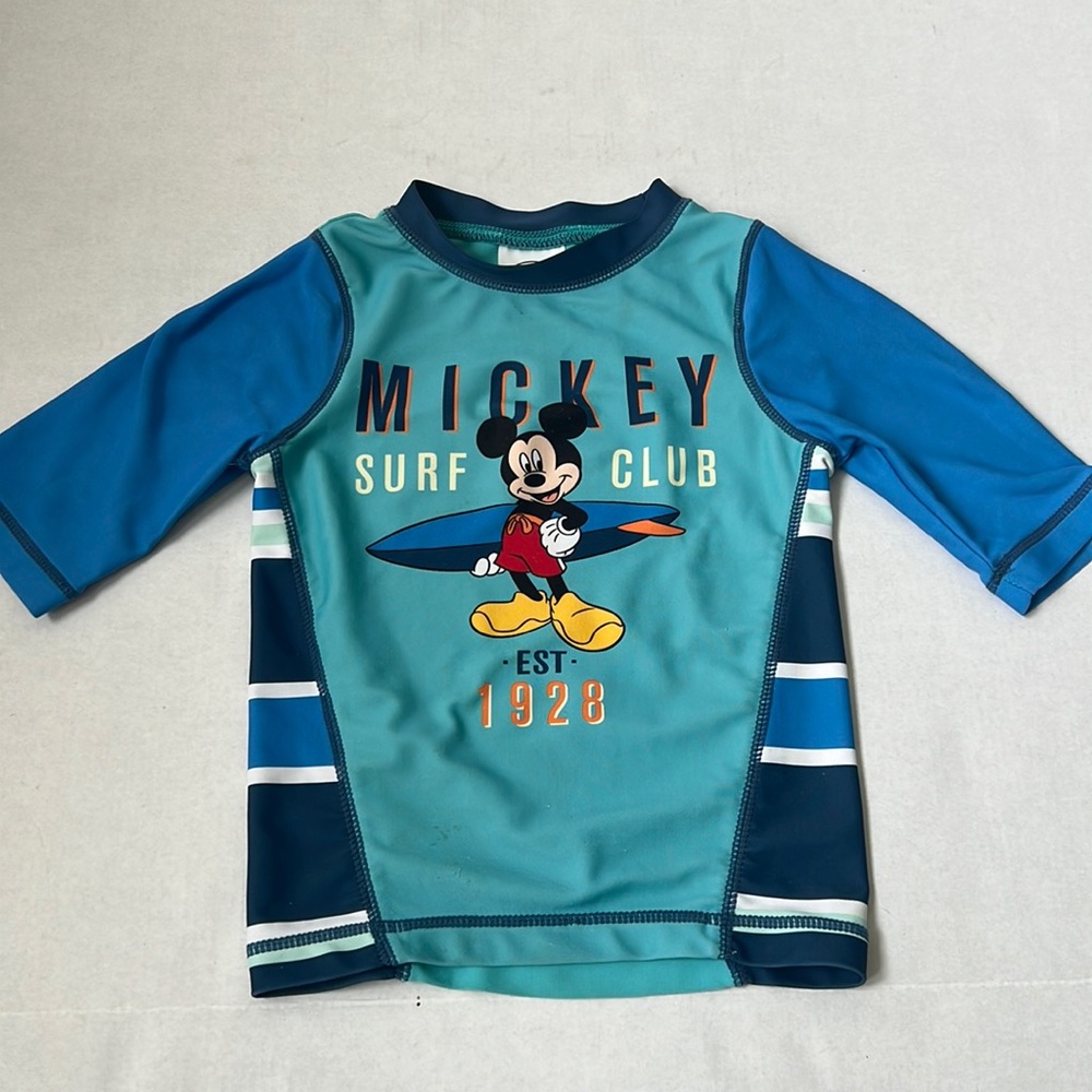 Rashguard BOYS or GIRLS with Mickey by The Disney Collection Size 3 Stretch